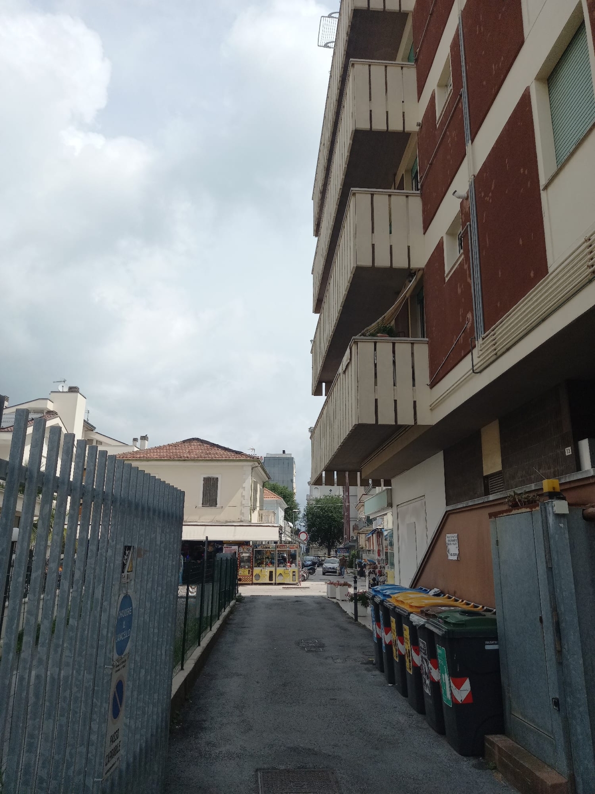 Cattolica ampio appartamento in centro turistico